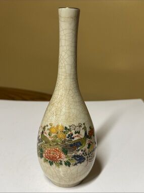 Japanese bud vase Mino ware peacock and peony on cream crackle glaze 7.75”
